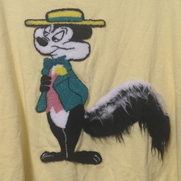 Vintage Looney Tunes Pepe LePew Sweatshirt - Picture 2 of 3